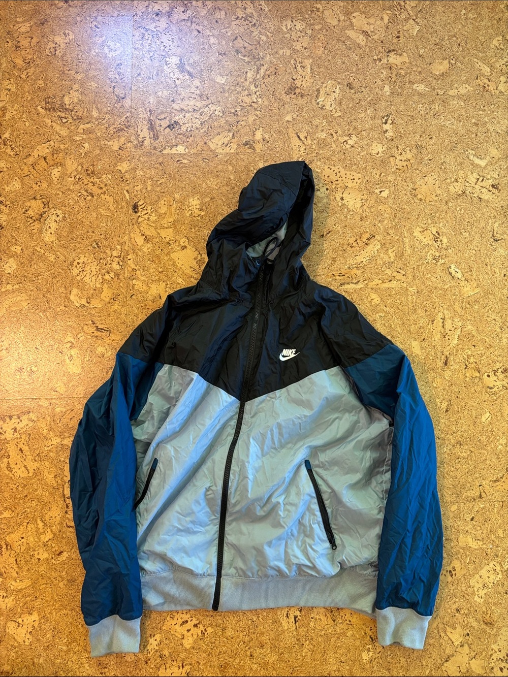 Nike Men's Hooded Colorblock Windbreaker - Black/Gray/Blue